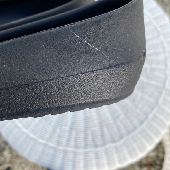 Crocs Flats Slip-on Shoes Women’s Size 7 - Picture 8 of 8